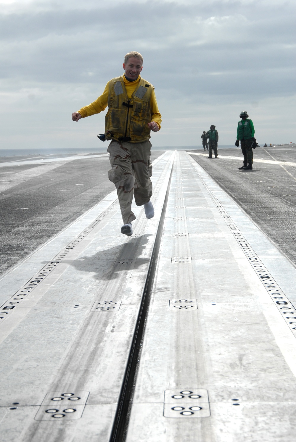 air wing fly-off aboard USS Ronald Reagan