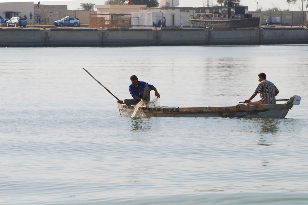River patrol in Basra