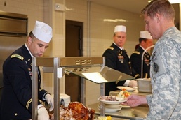 Special Forces Soldiers and families celebrate Thanksgiving