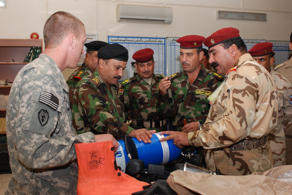 Operations of Iraqi army engineer school chemical defense section