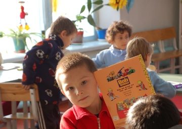 California First Graders Make Friends in Kyrgyzstan