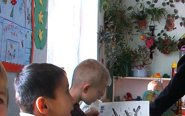 California First Graders Make Friends in Kyrgyzstan