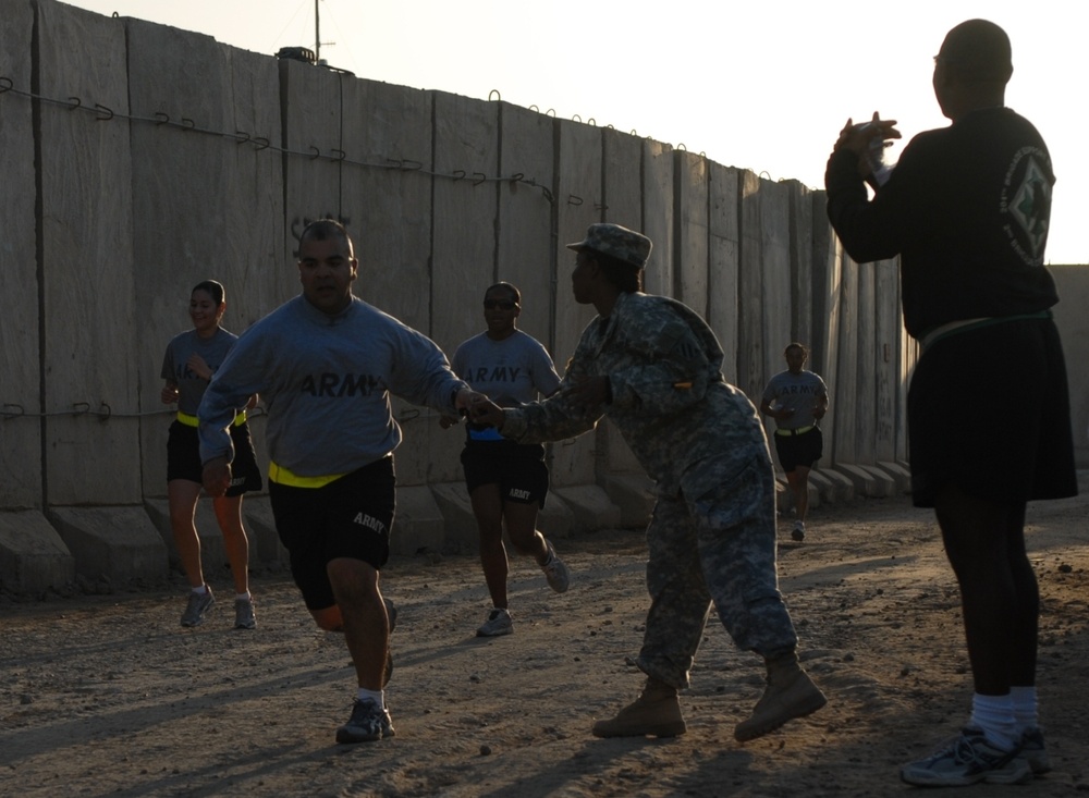 Kalsu holds Turkey Trot