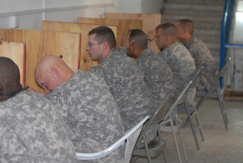 Cavalry Soldiers adjust on fly in Ghazaliyah