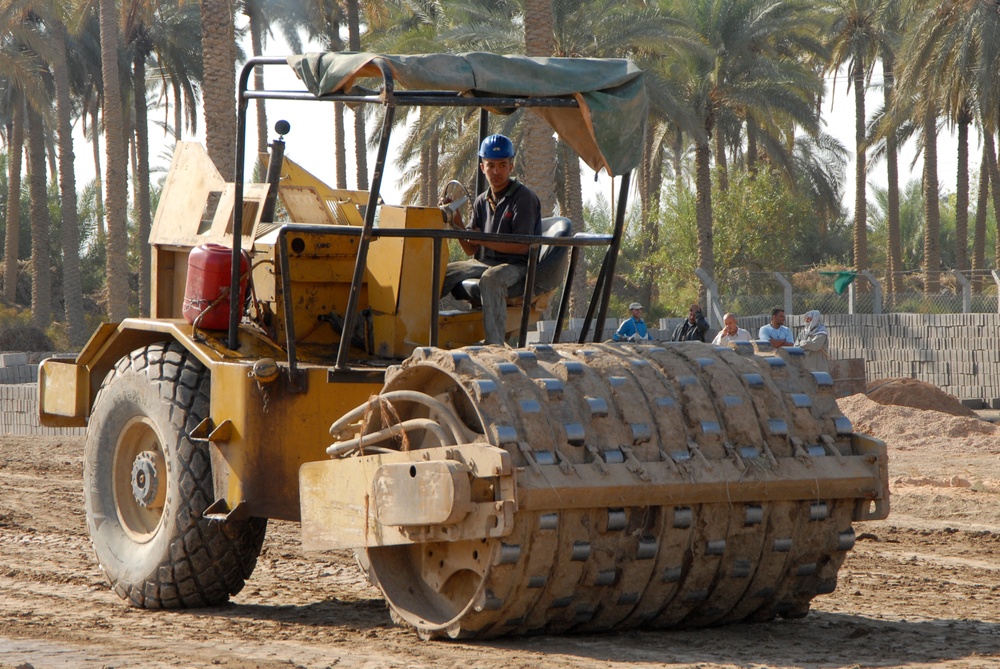 Army Corps of Engineers visits construction sites