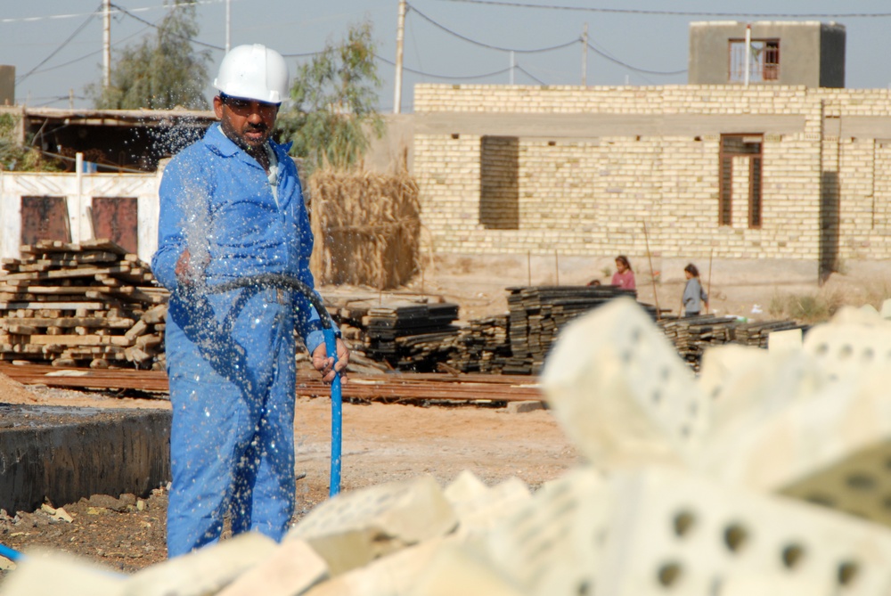 Army Corps of Engineers visits construction sites