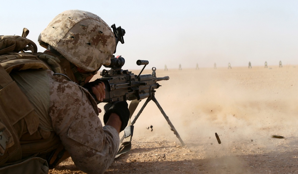 New York's 2nd Battalion, 25 Marine Regiment attacks Shadow Range