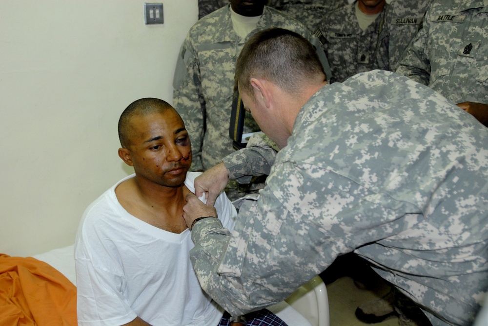 Dagger Soldiers earn Purple Heart