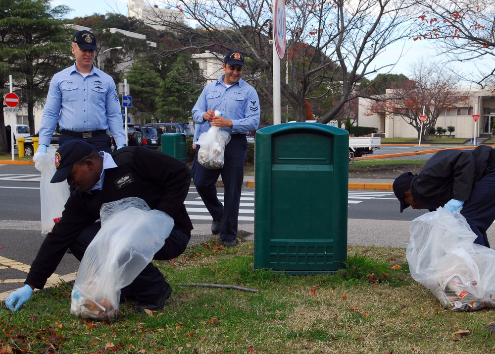 Base-wide cleanup in Yokosuka
