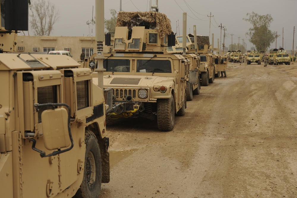 Cordon and knock operations in Afak, Iraq
