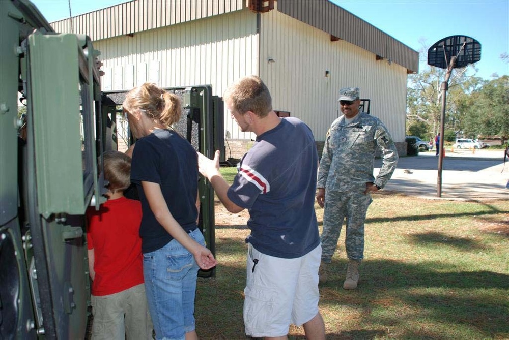 Area Soldiers participate in school festival