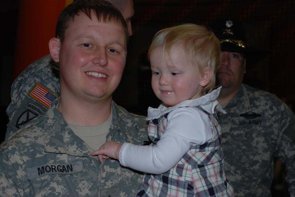 Families, friends visit with Soldiers