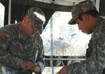 Cajun cooks crank it out for Connelly competition