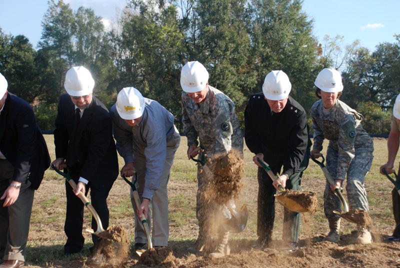 Baton Rouge breaks ground for new joint military center