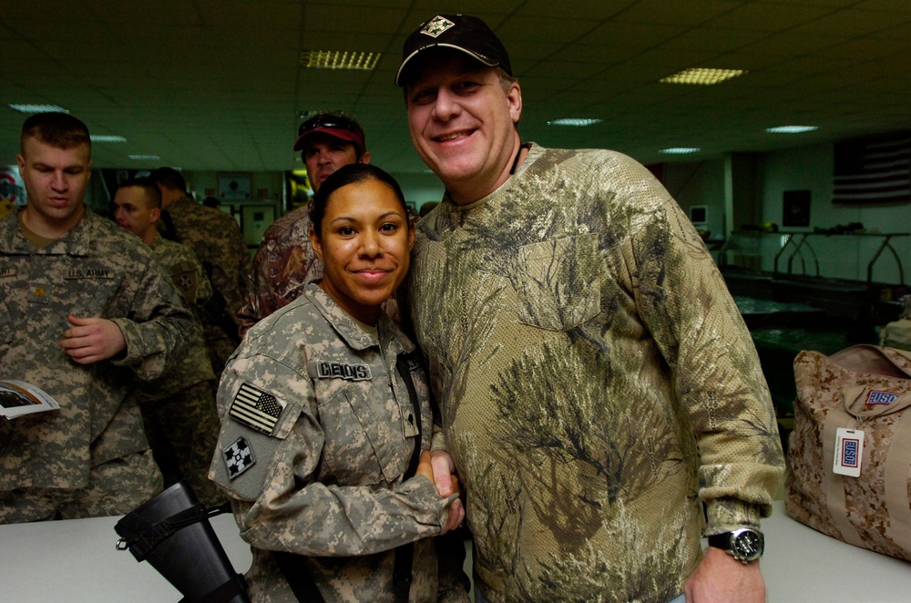 Red Sox pitcher visits Striker Soldiers at Forward Operating Base War Eagle