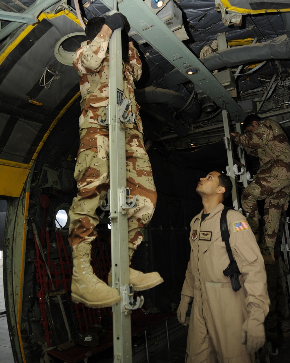 Iraqi Air Force Receive Aeromedical Evacuation Training