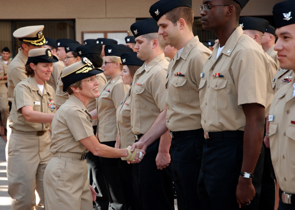 Frocking ceremony promoting 166 Sailors