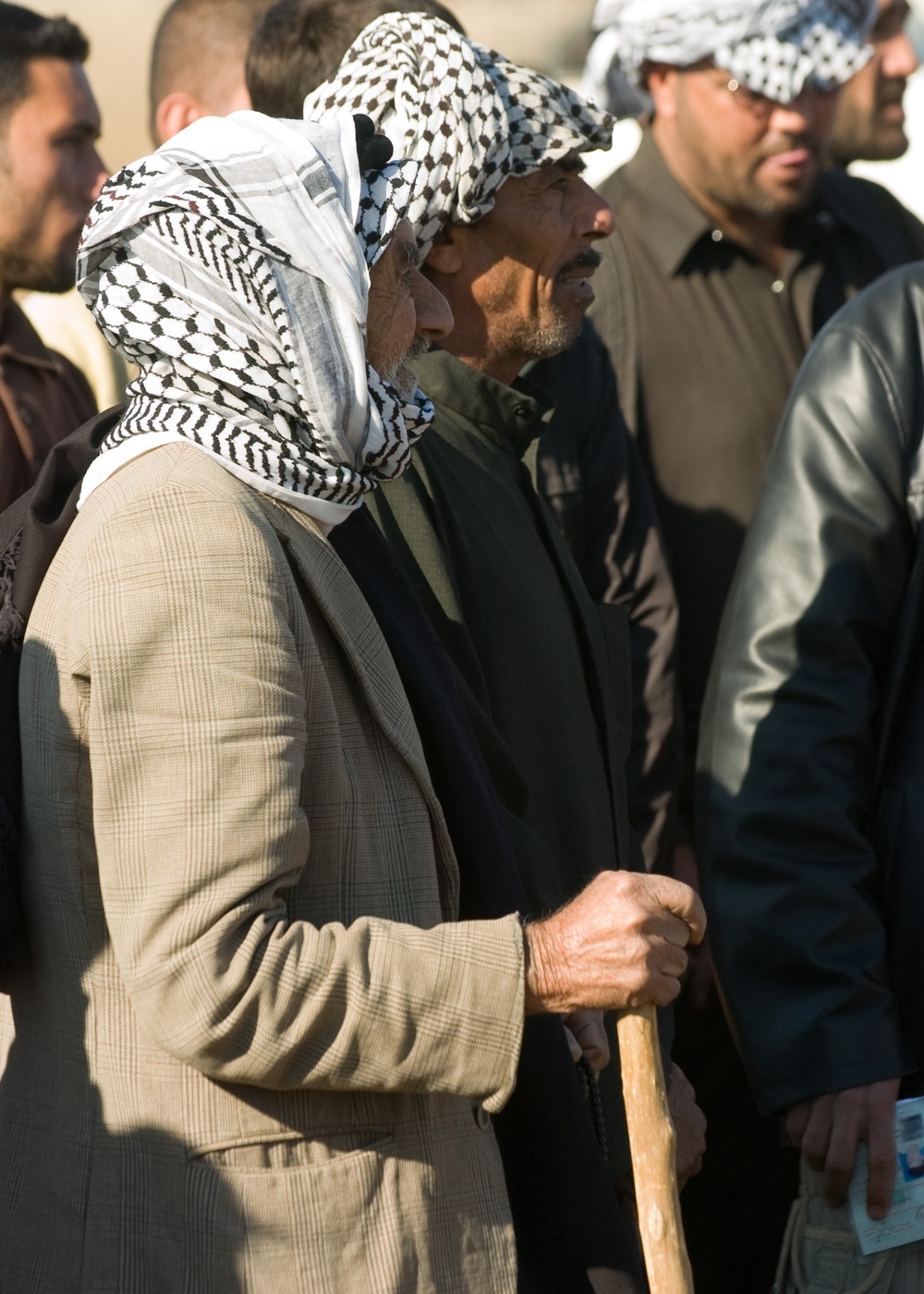 Needy families get mutton in Kut