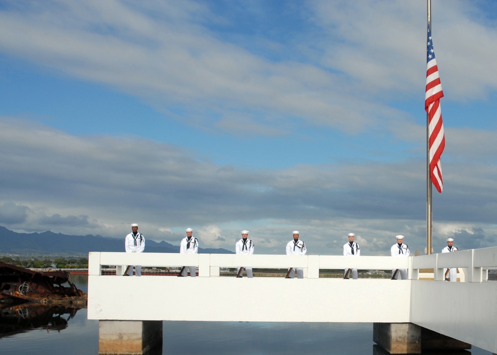 Honoring Pearl Harbor survivor