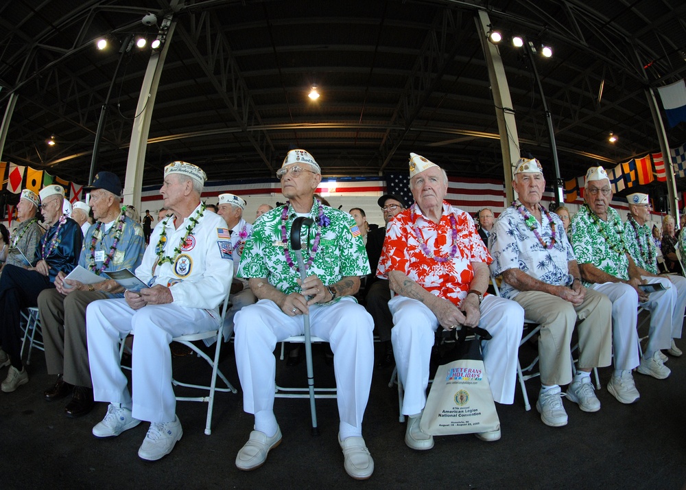 Pearl Harbor survivors honored at ceremony