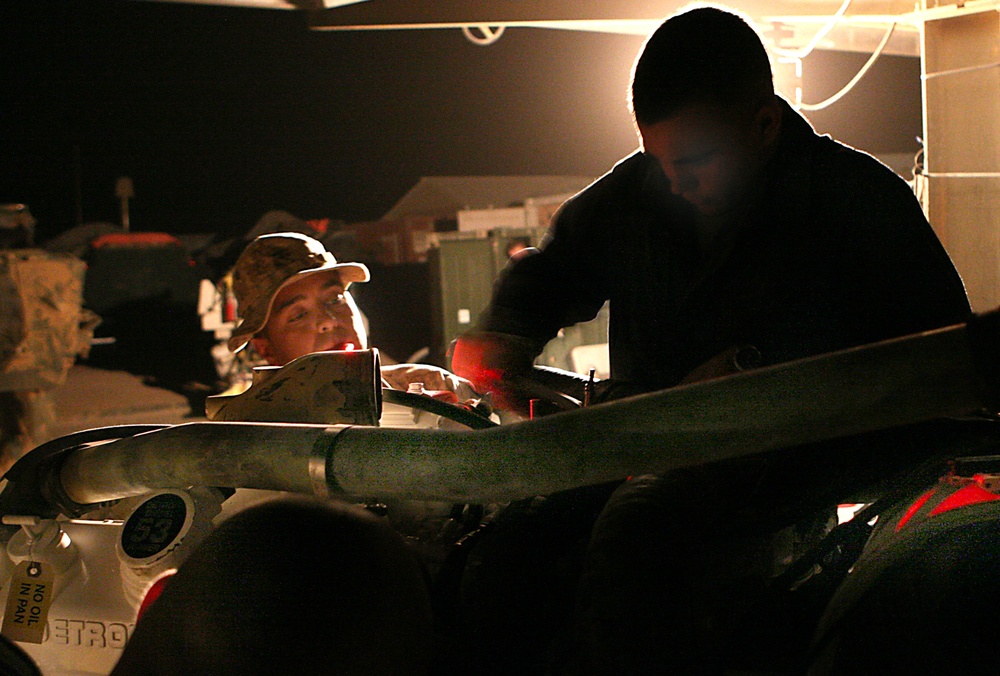 Skilled hands of maintenance Marines keep 1st Light Armored Reconnaissance rolling