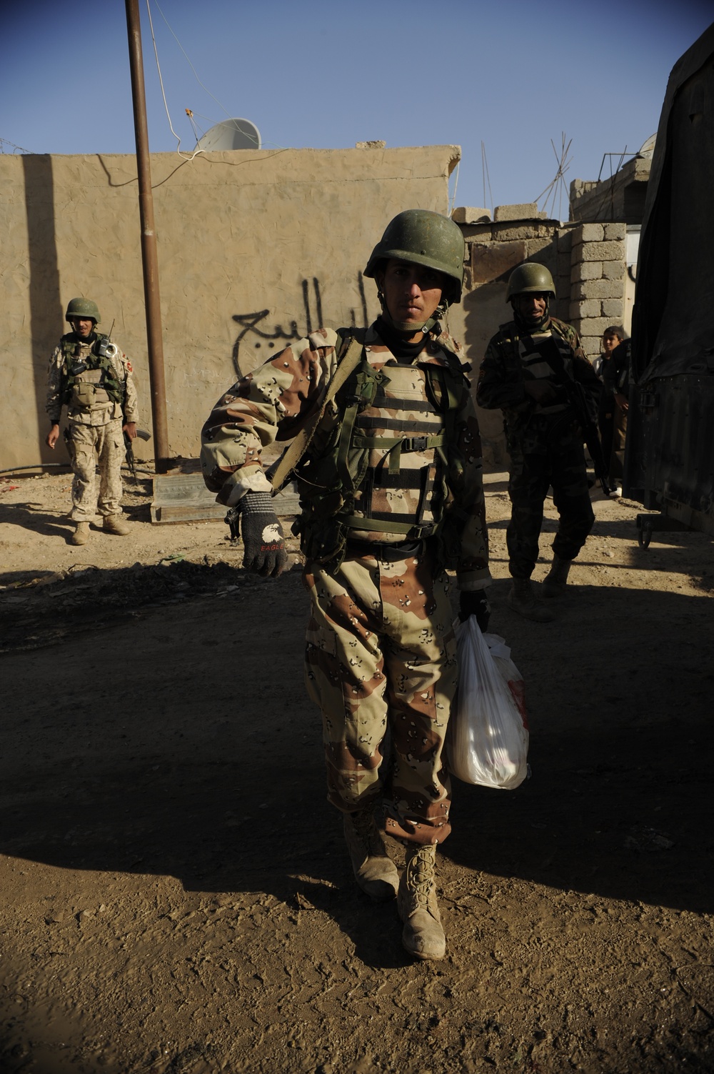 Humanitarian air mission in Mosul