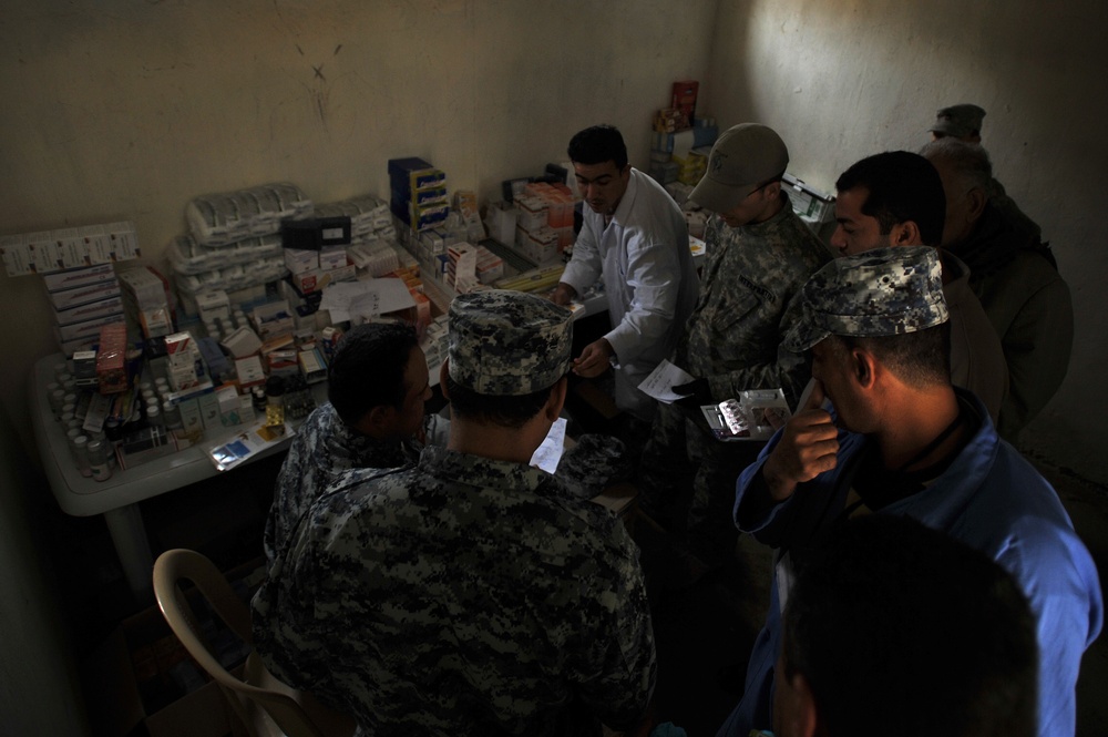 Medical outreach in Baghdad