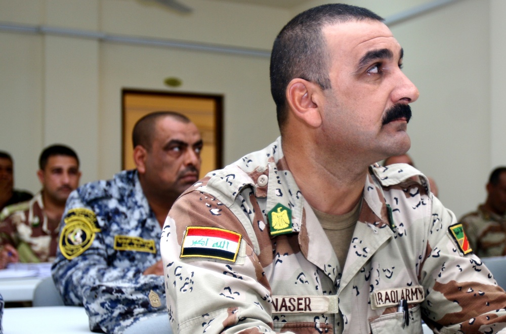 Iraqi Army Opens Senior Non-commissioned Officers' Academy