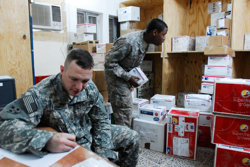 Raider mail team keeps mailroom operations to standard, Renegades' morale through the roof