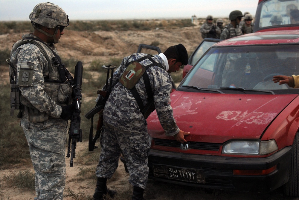 Maintaining security in Balad Ruz, Diyala