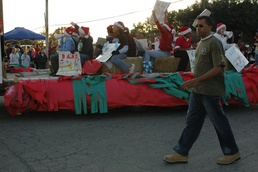 4th Sustainment Brigade Soldiers Volunteer with Nolan Middle School