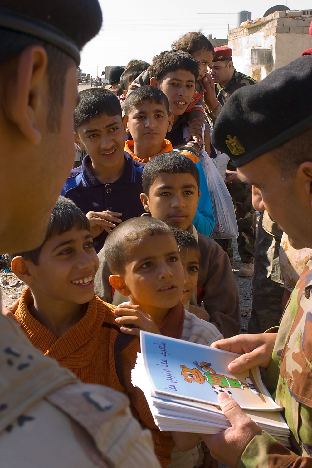 Iraqi army distributes heaters, clothing in Basra