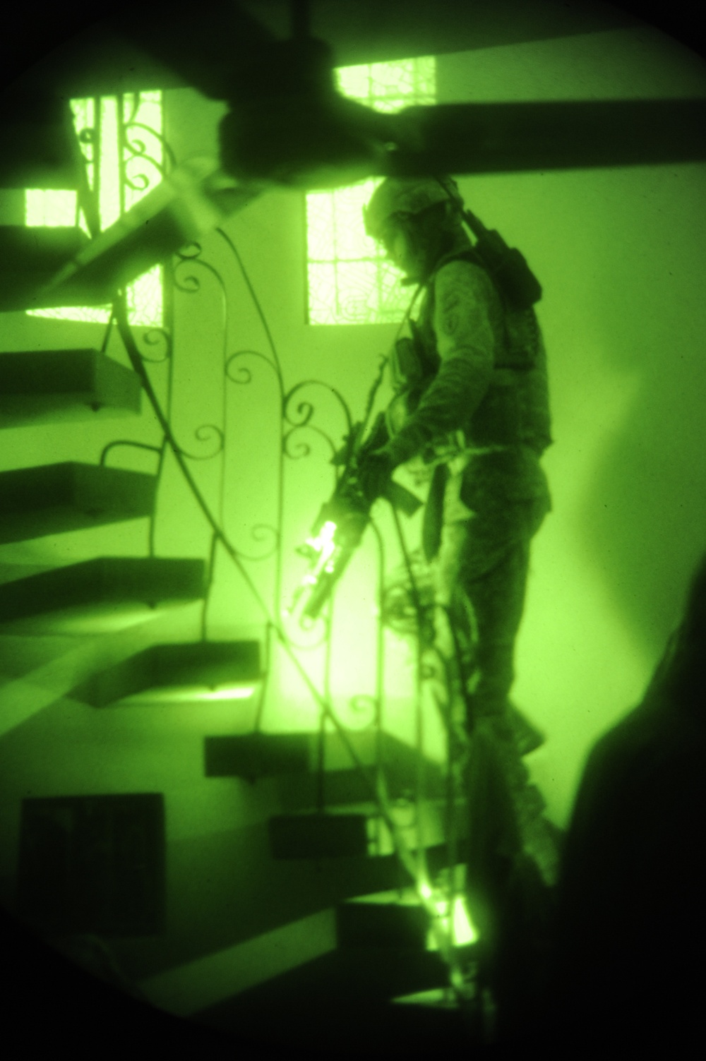 Joint U.S. and Iraqi presence patrol