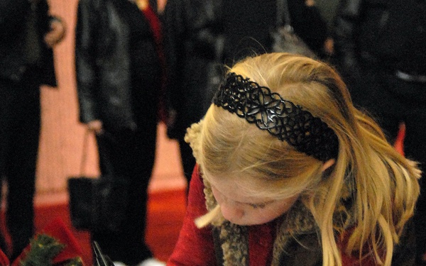 Kennesaw Soldier, Family Saluted At Holiday Center