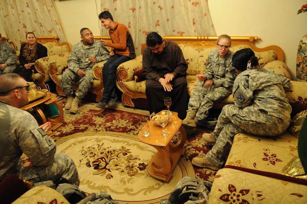 Leader's Meeting in East Baghdad