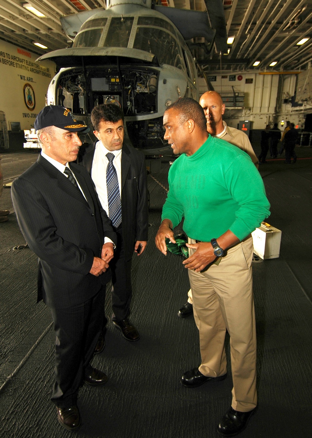 Iraqi Joint Forces Chief of Staff Visits Iwo Jima