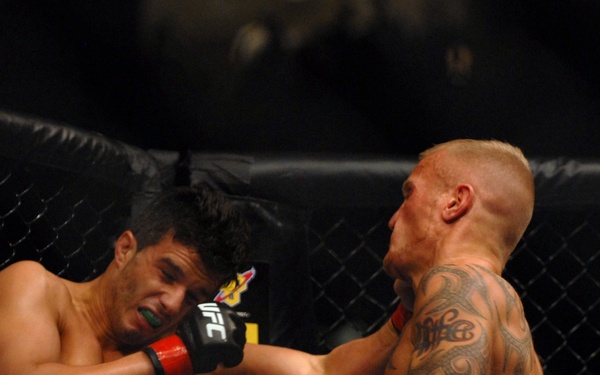 UFC holds Fight Night at Fort Bragg