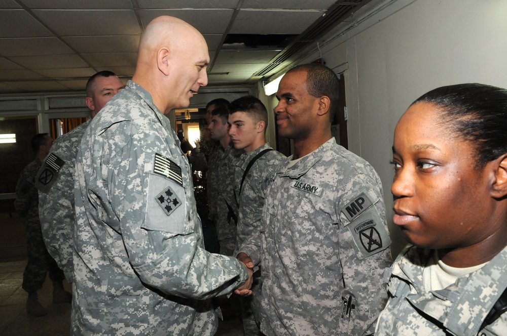 Gen. Odierno visits 4th Brigade Combat Team, 10th Mountain Troops