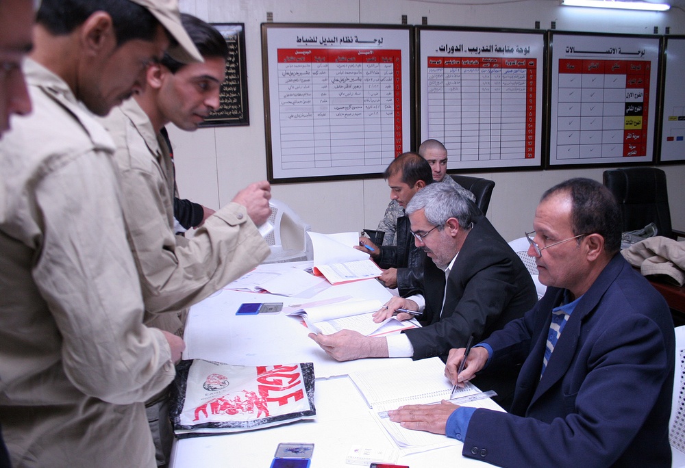 Government of Iraq follows up initial payments, issues SoI salaries for November