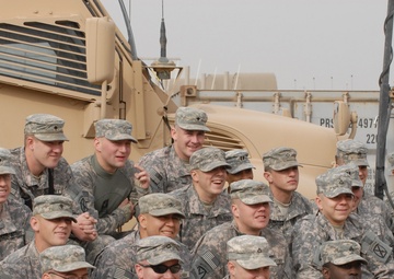 Army Chief of Staff visits deployed troops
