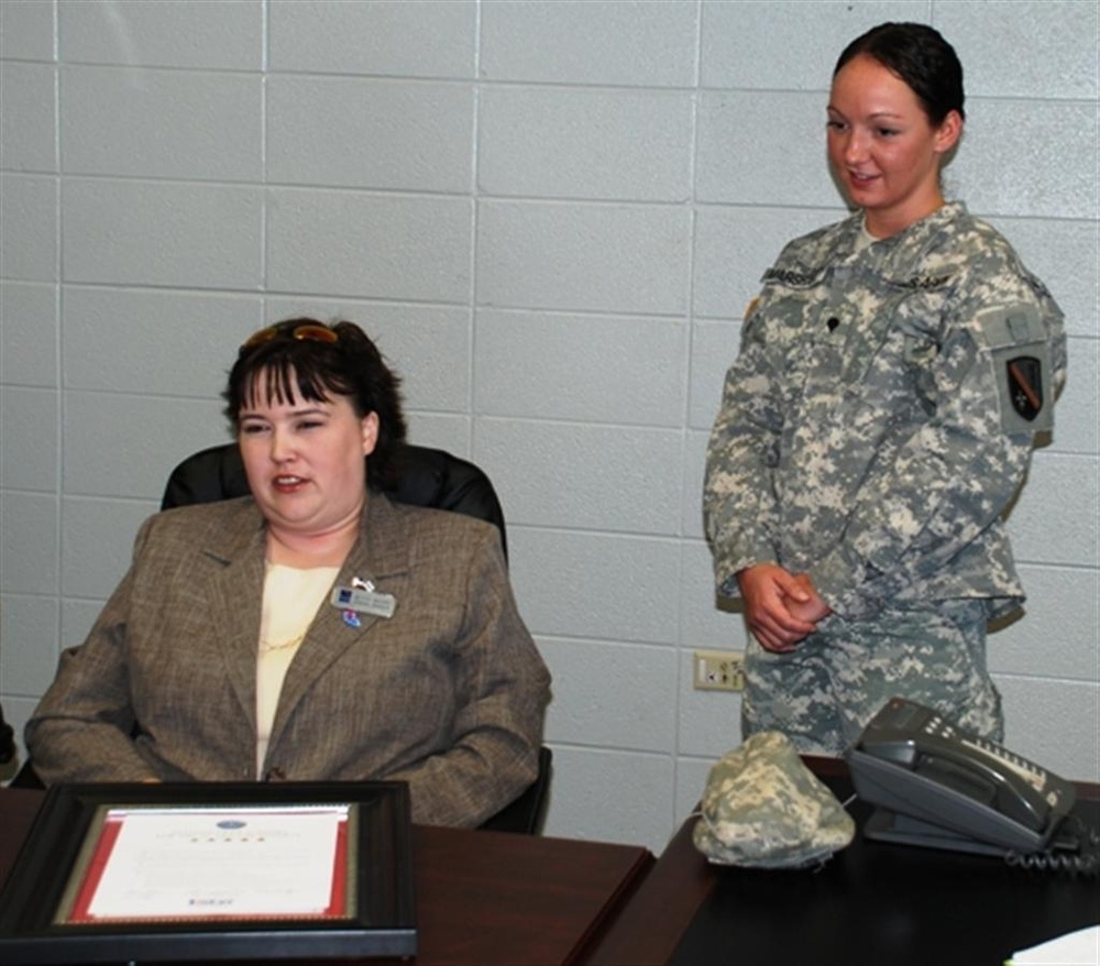 National Guard honors Sleep Inn manager with Patriot Award