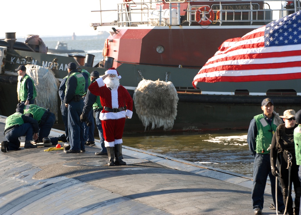 USS Boise Returns to Naval Station Norfolk