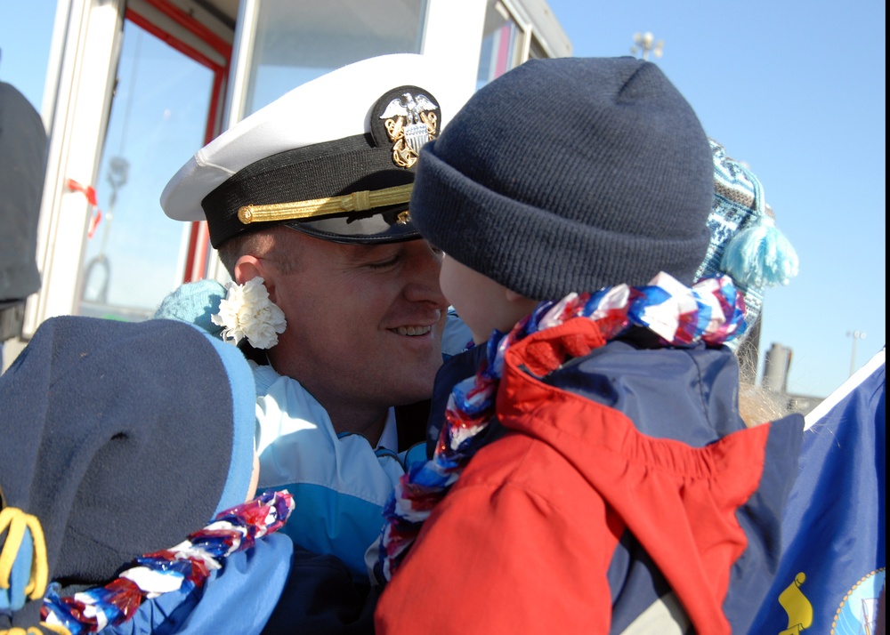 USS Boise Returns to Naval Station Norfolk