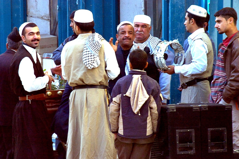 Prime Minister Maliki attends Mutanabi Book Market reopening