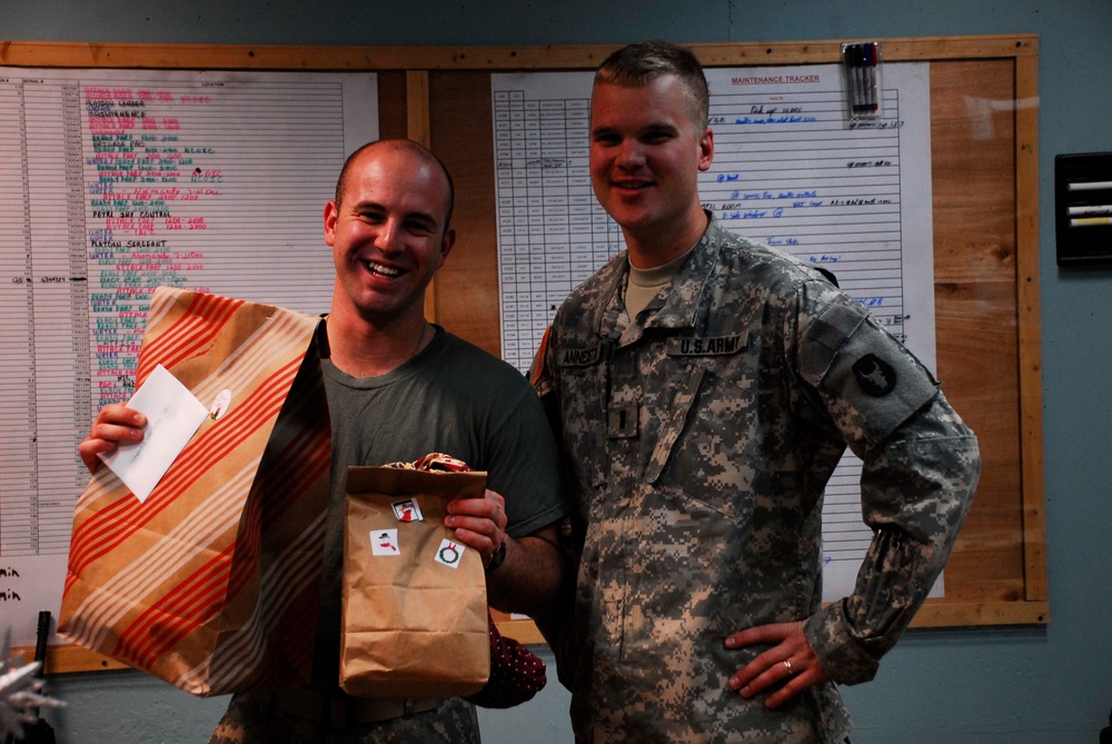 Holiday Party Brings Cheer to A Company, 834th Aviation Support Battalion