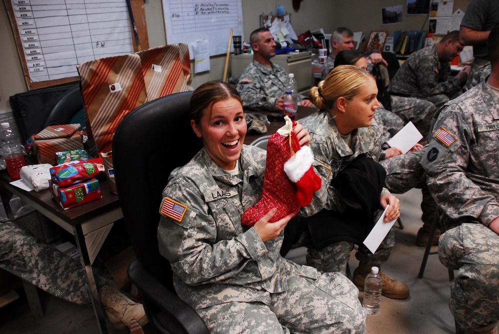 Holiday Party Brings Cheer to a Co. 834th Aviation Support Battalion