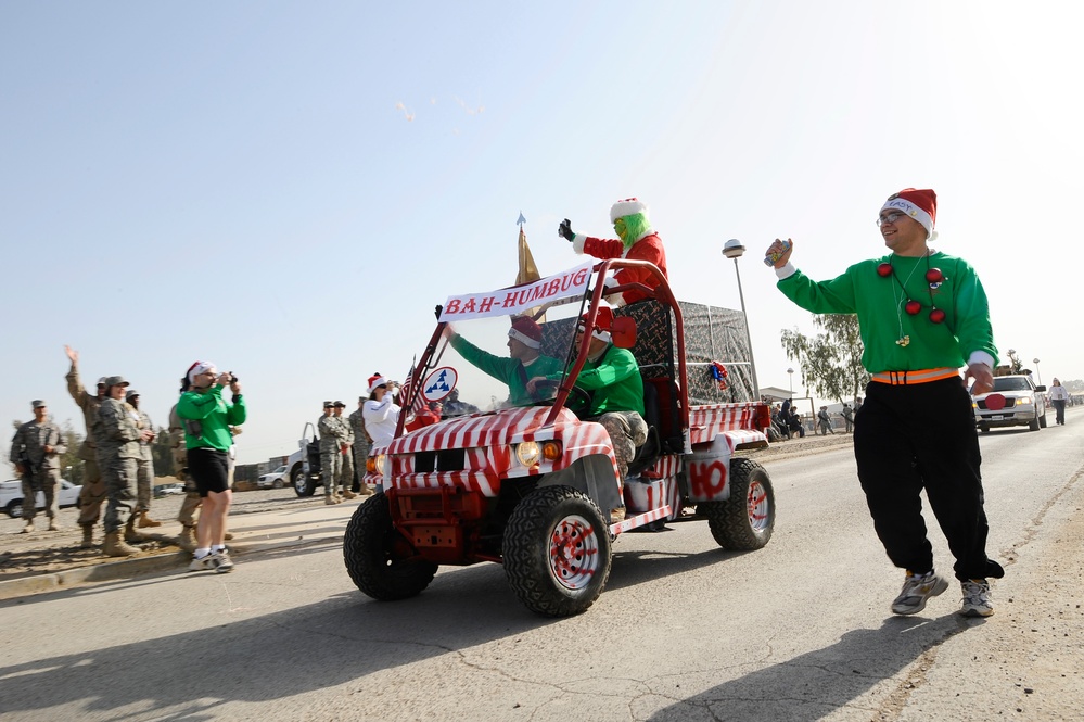 Parade Brings Holidays to Iraq