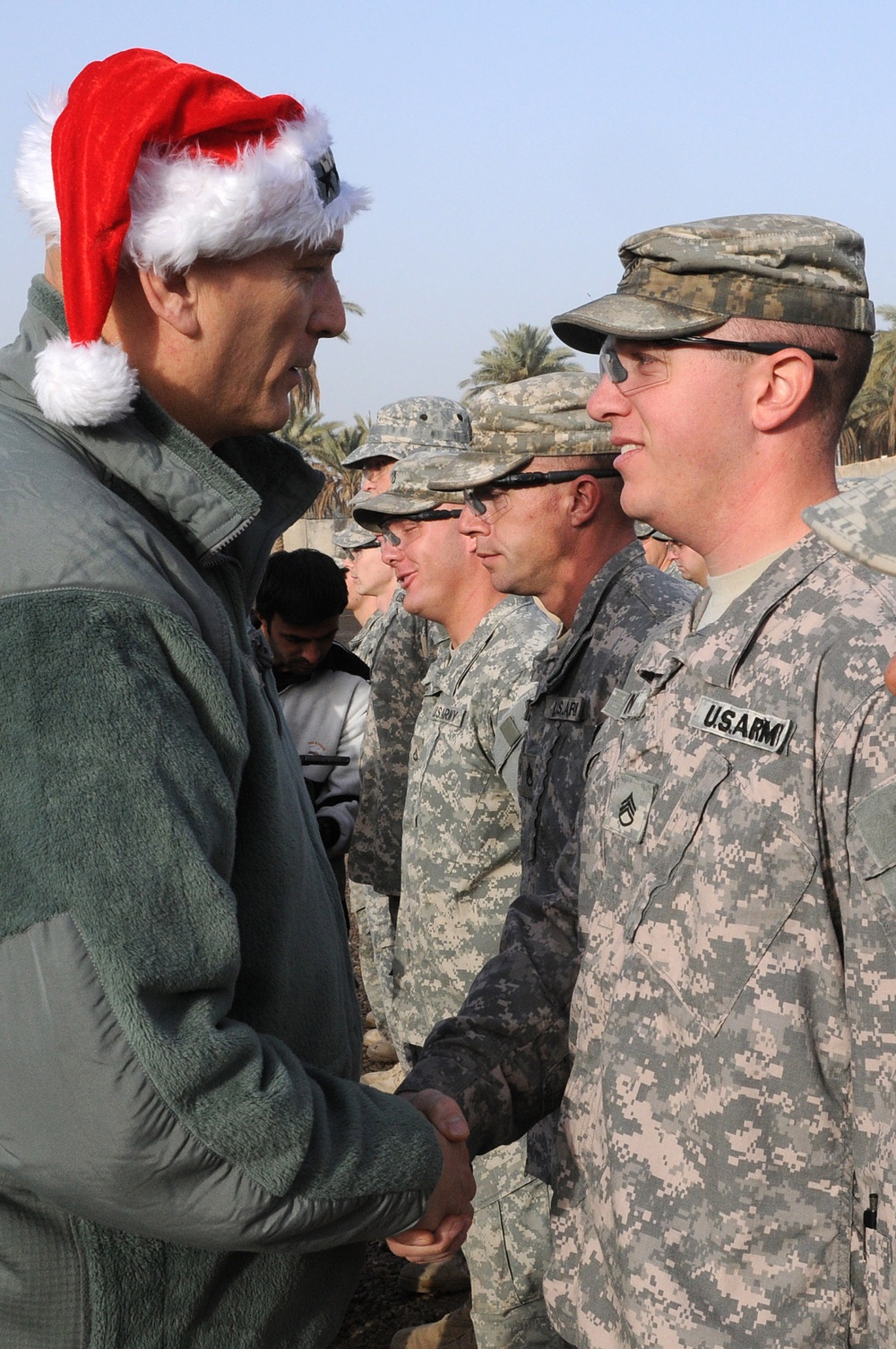 Multi-National Forces - Iraq Command Group visits troops Christmas Day