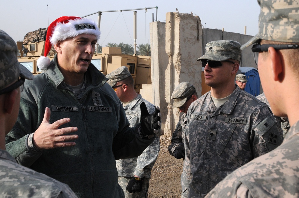 Multi-National Forces - Iraq Command Group visits troops Christmas Day