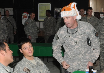 Multi-National Forces - Iraq Command Group Visits Troops Christmas Day